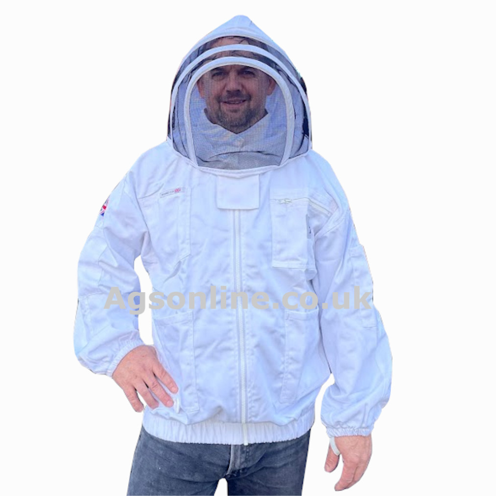 White cotton fencing jacket