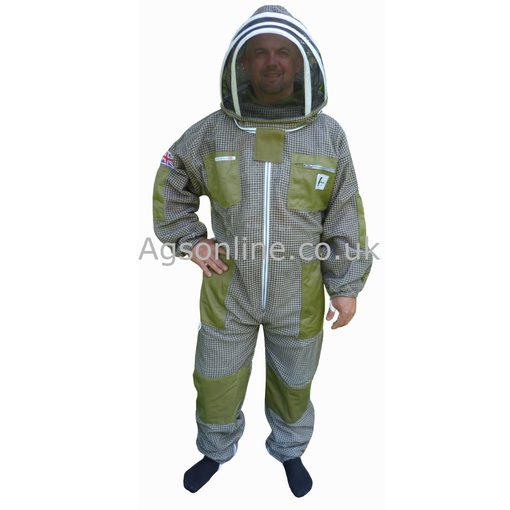 Green 3 layer fencing suit