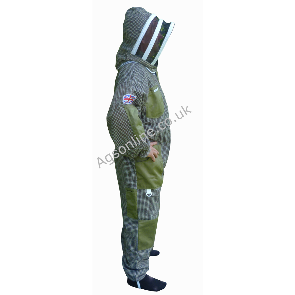 Green 3 layer fencing suit