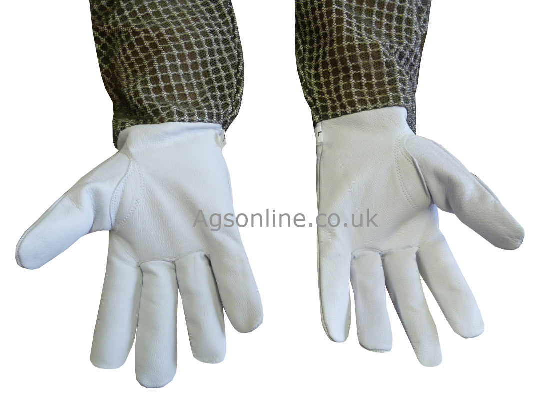Green 3 layer fencing suit and gloves
