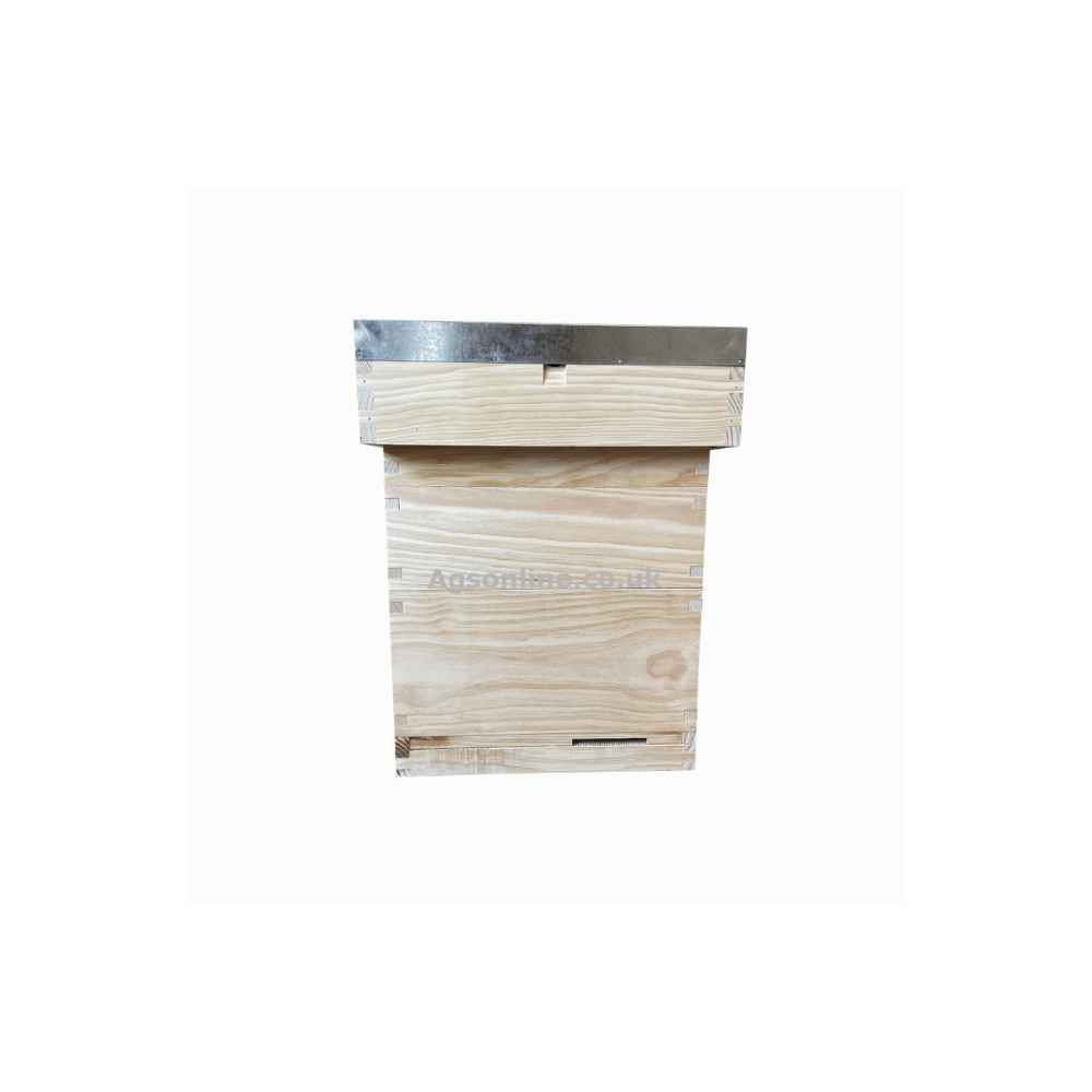 Bee Hive Cedar National Beehive Kit