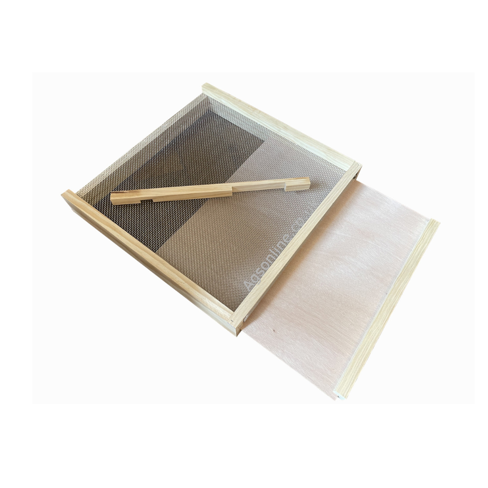 Bee Hive Cedar National Beehive Kit