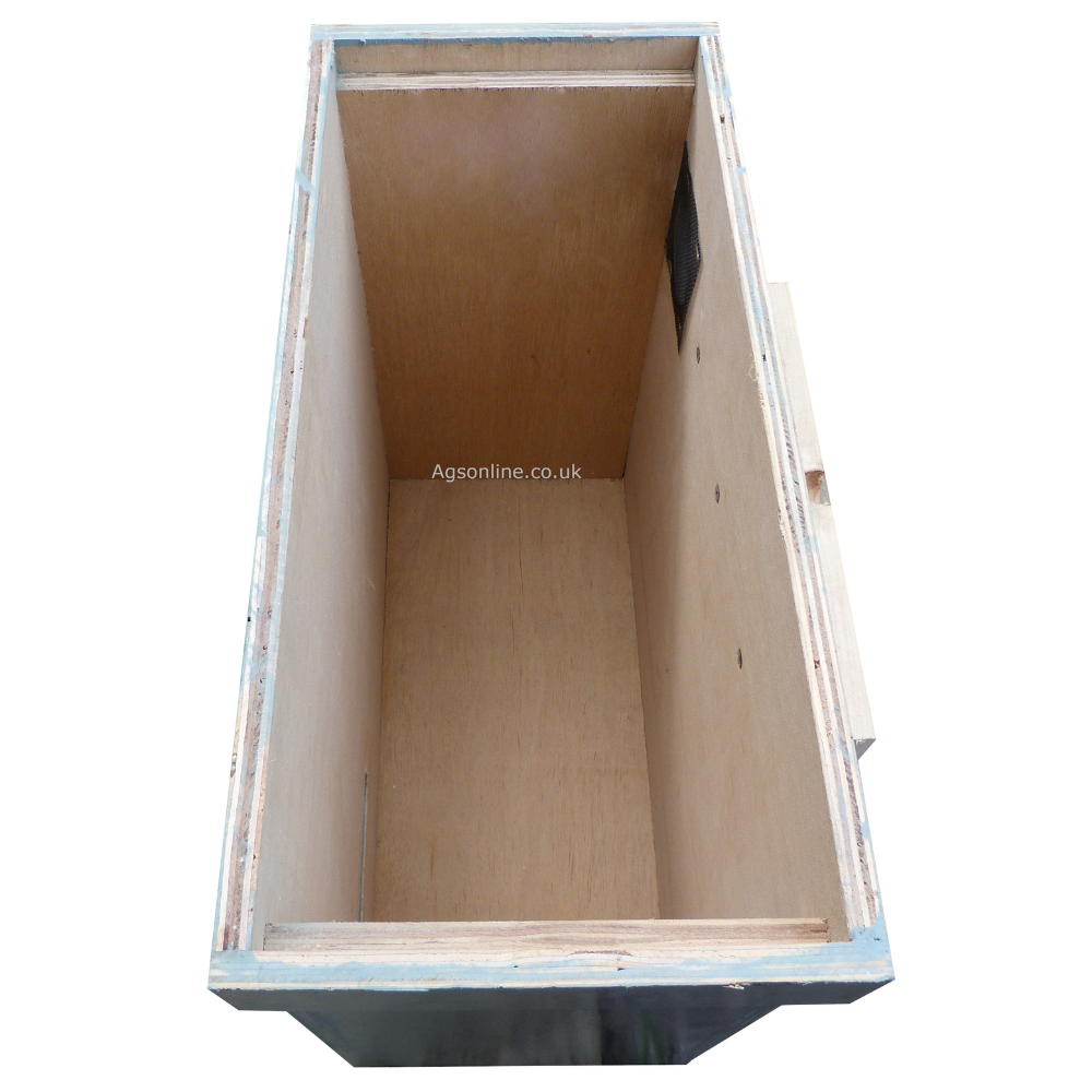 Bee hive swarm trap Kit Wax and Frames - 5 frame box
