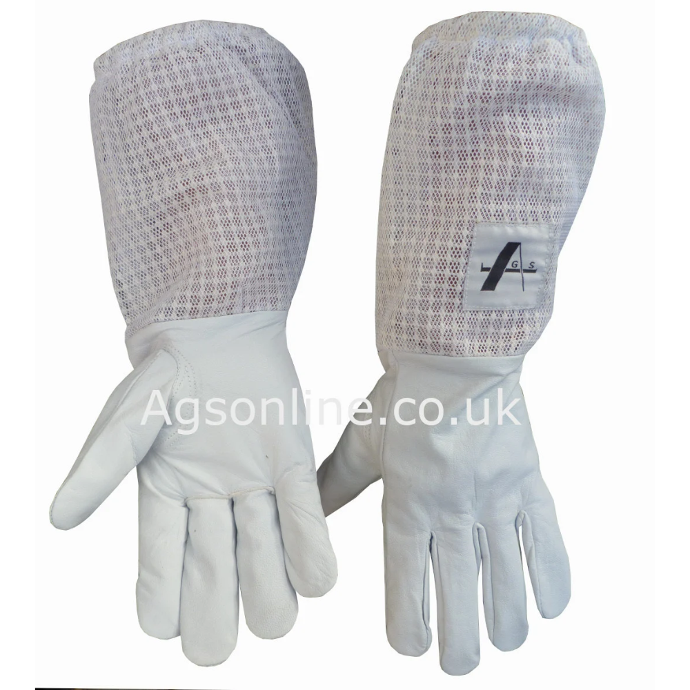 White 3 layer round hat suit and gloves