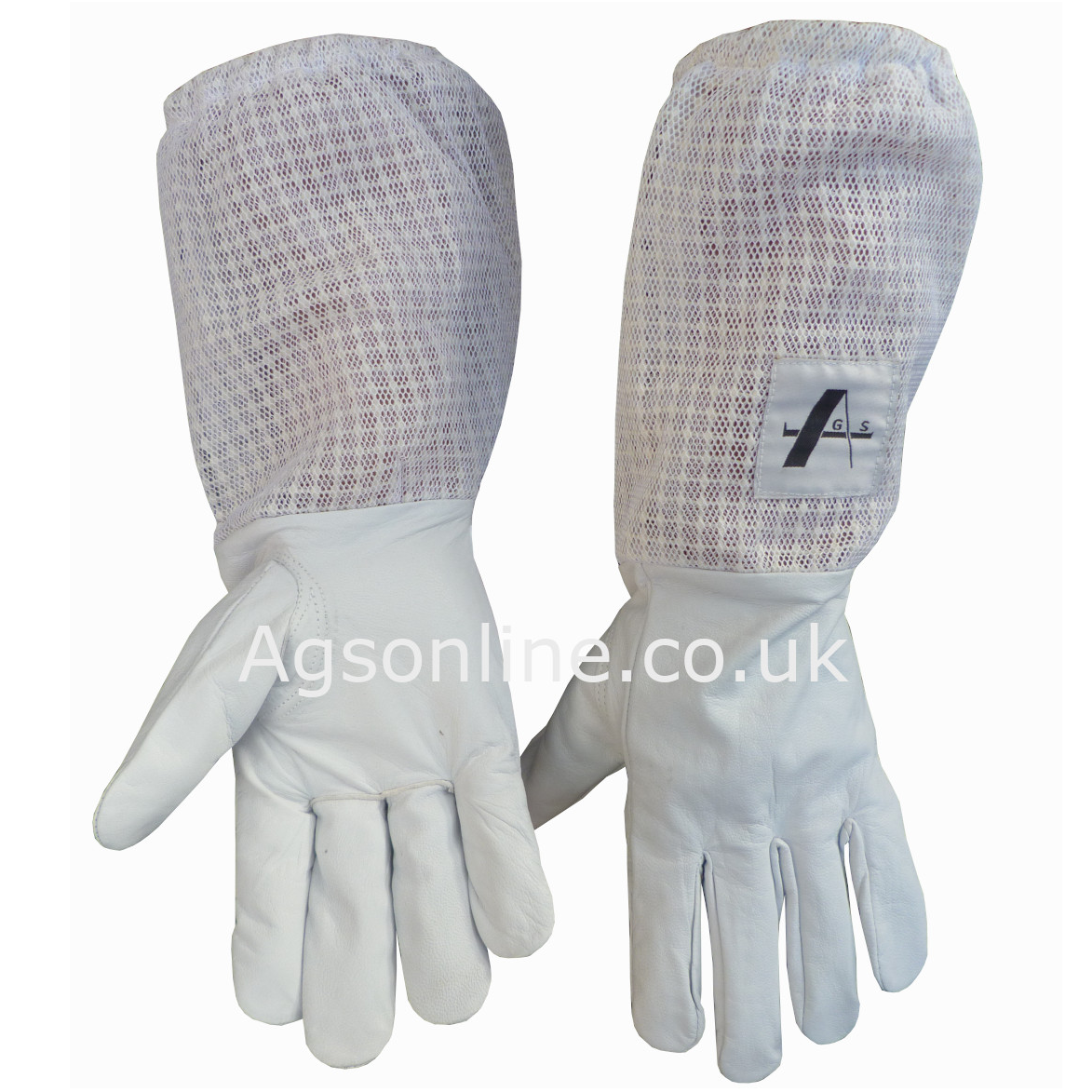 White 3 layer fencing suit and gloves