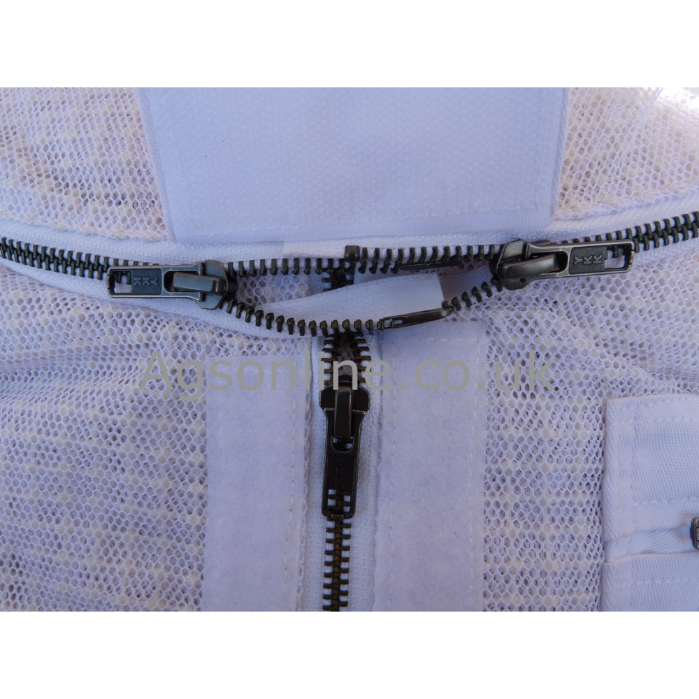 White 3 layer round hat suit and gloves