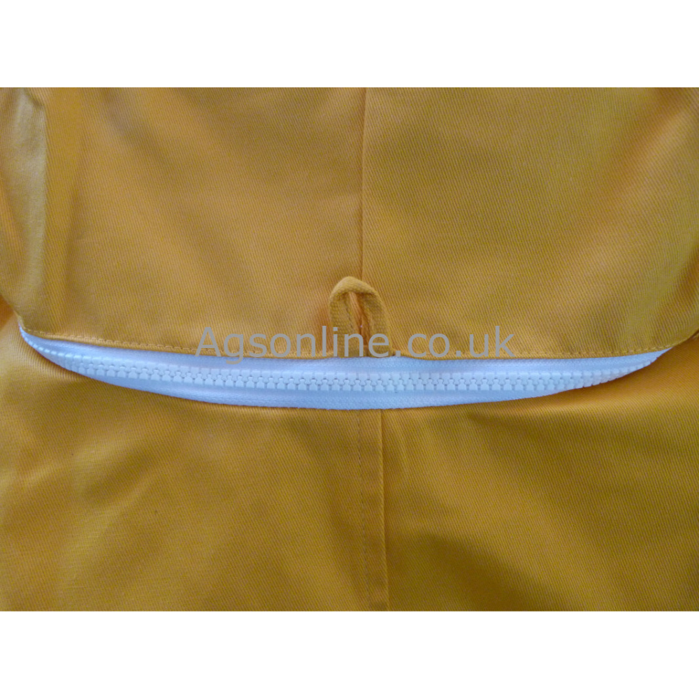 Yellow cotton fencing suit