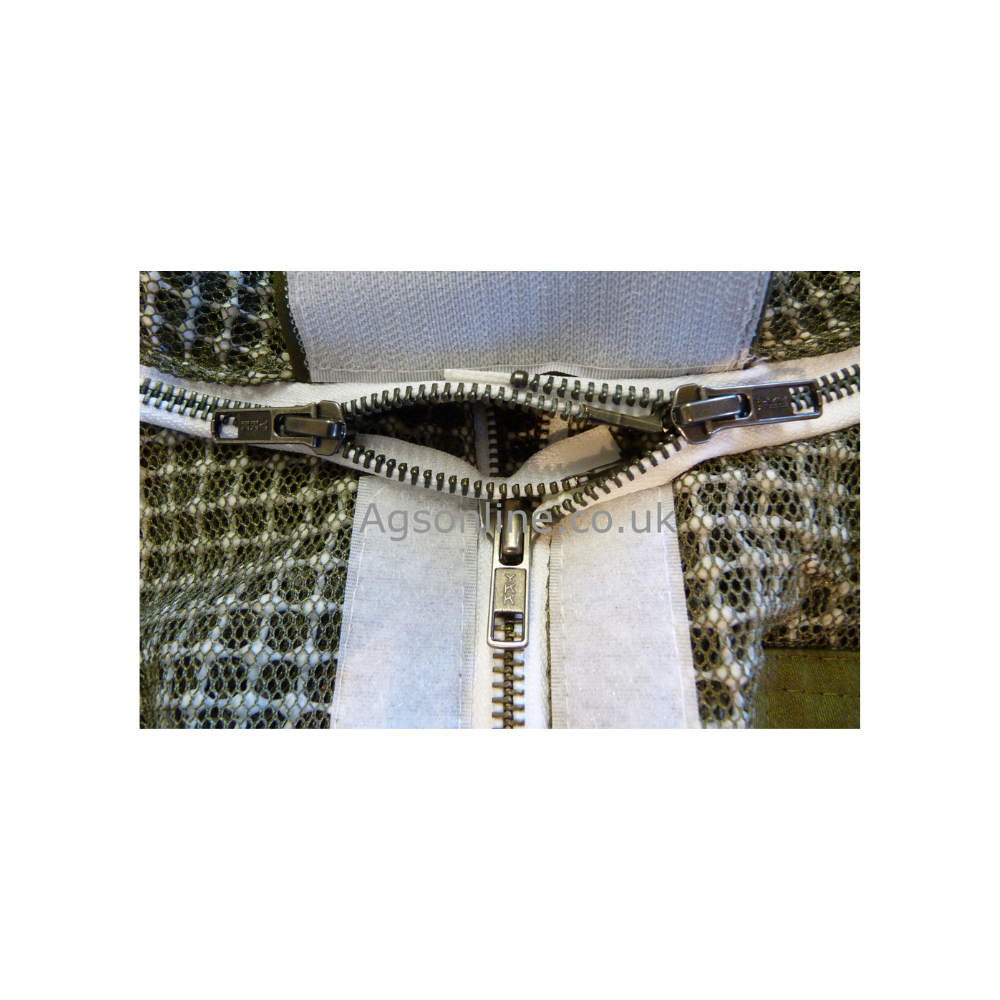 Green 3 layer round hat