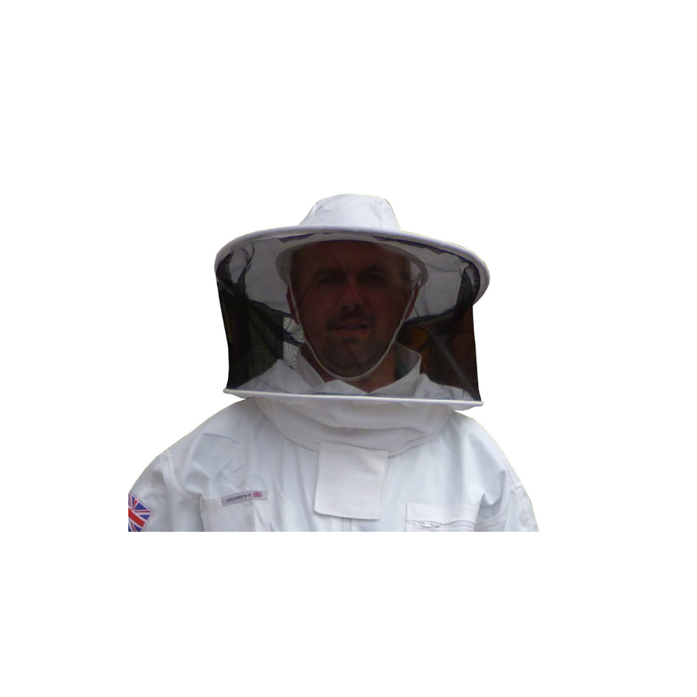 White cotton round hat