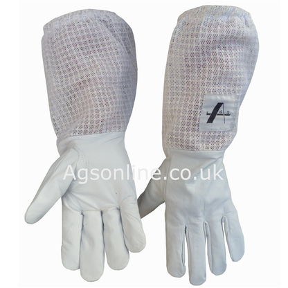 White 3 layer fencing suit and gloves