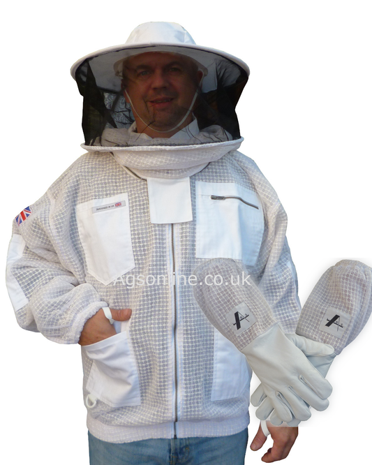 White 3 layer round hat jacket and gloves