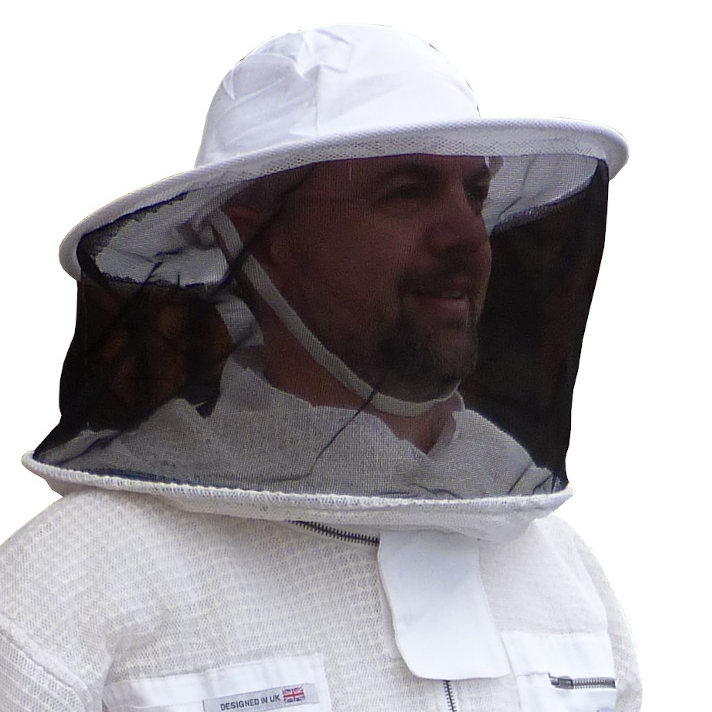 White 3 layer round hat