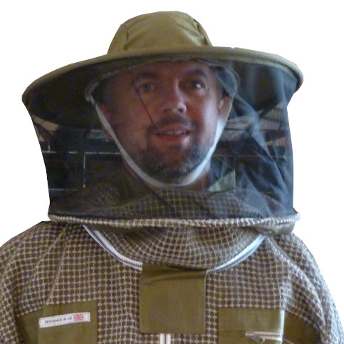 Green 3 layer round hat